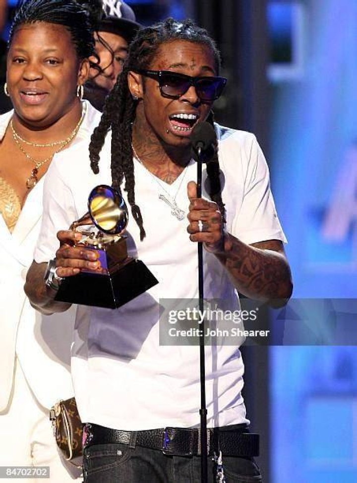 2009 GRAMMY Awards - Lil Wayne Wins Best Rap Album - Black Habits