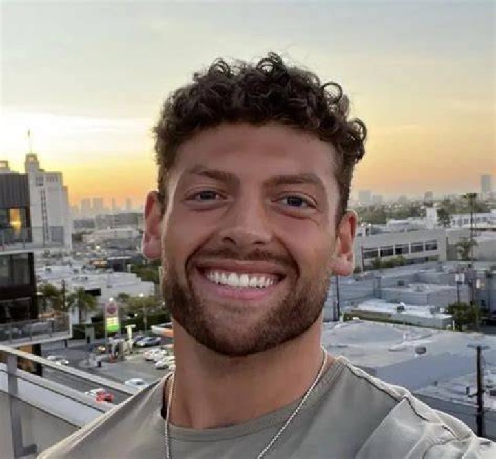 Aaron Maternowski Net Worth