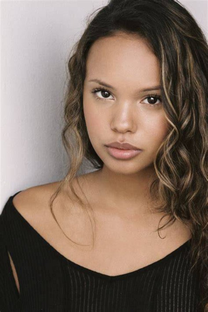 Alisha Boe Net Worth