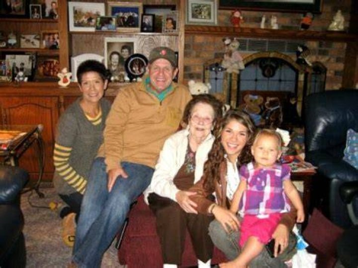 Allison Holker parents