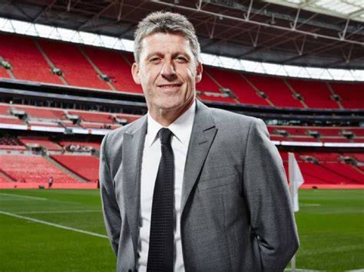 Andy Townsend Net Worth