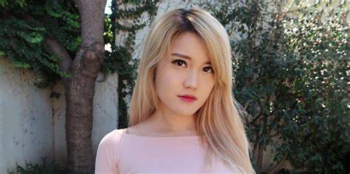 AngelSkimi Age, Height, Real Name, Bf, No Makeup, Bio 3 AngelSkimi Boyfriend