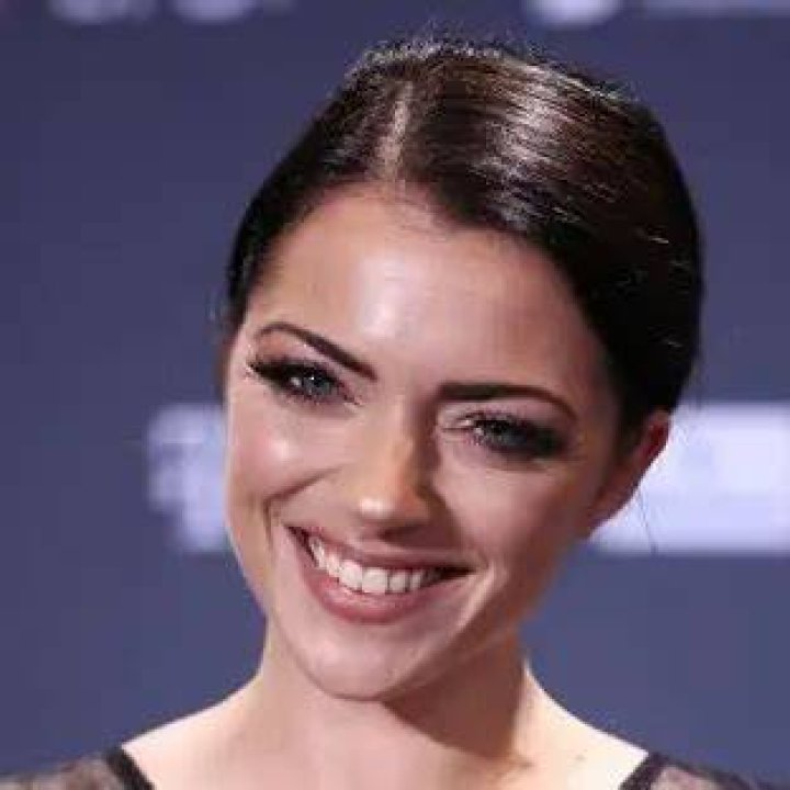 Anne Menden Net Worth