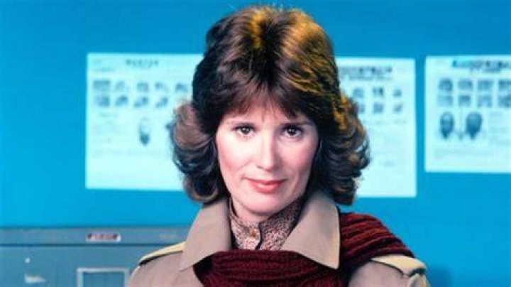 Barbara Bosson Net Worth