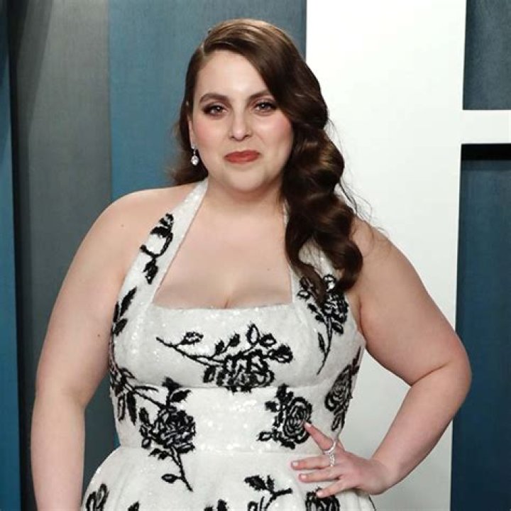 Beanie Feldstein American Actress