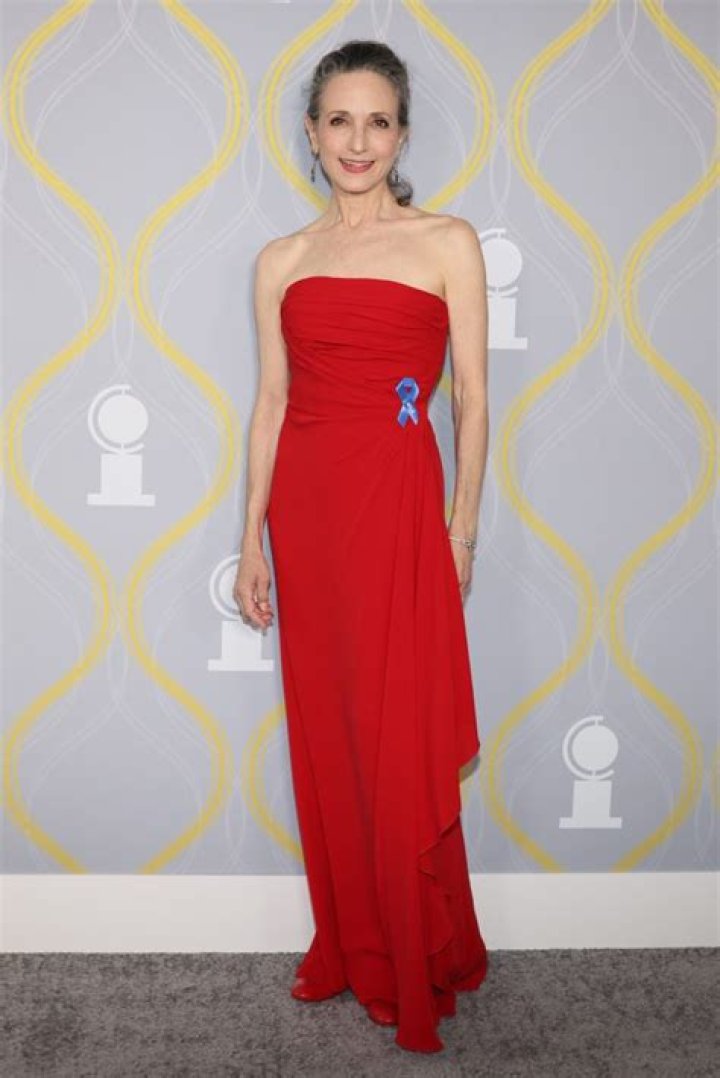 Bebe Neuwirth net worth Bebe Neuwirth net worth