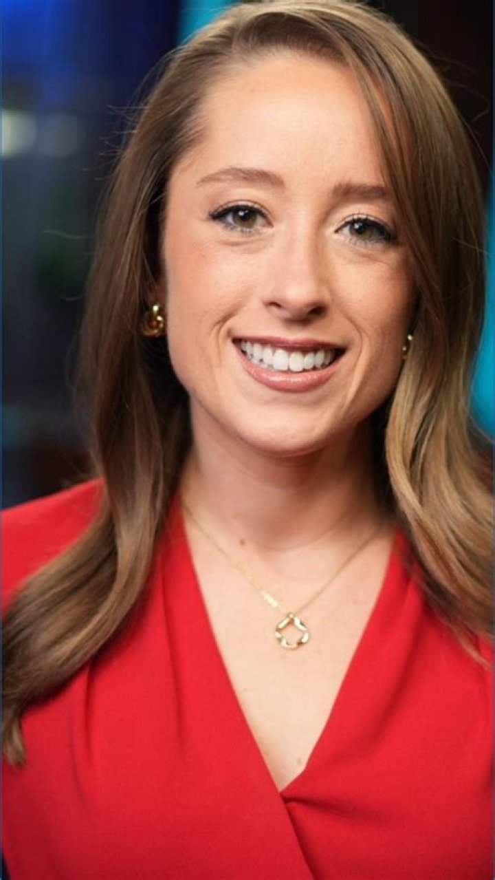 Carly Smith Photo