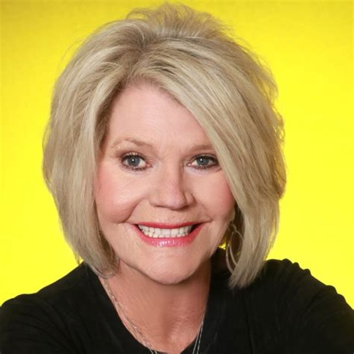 Cindi-Knight
