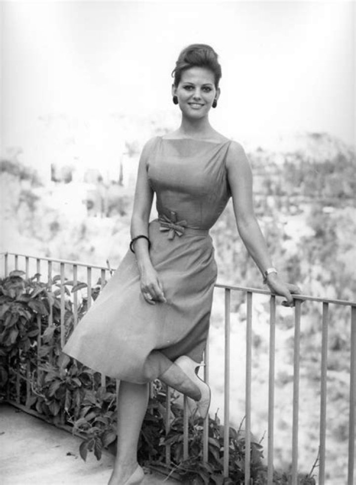 Claudia Cardinale Height