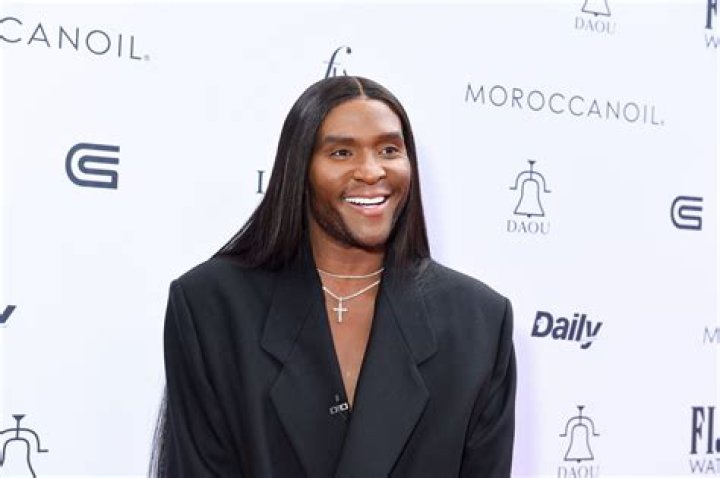 Curtis Roach Net Worth