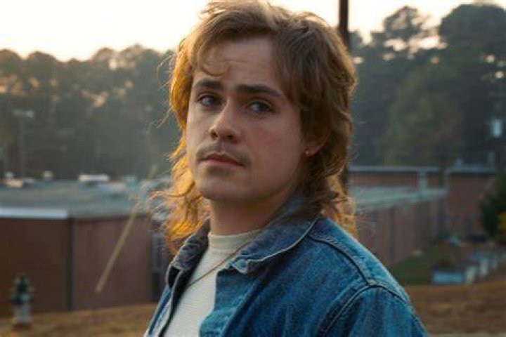 Dacre Montgomery on Stranger Things Dacre Montgomery on Stranger Things