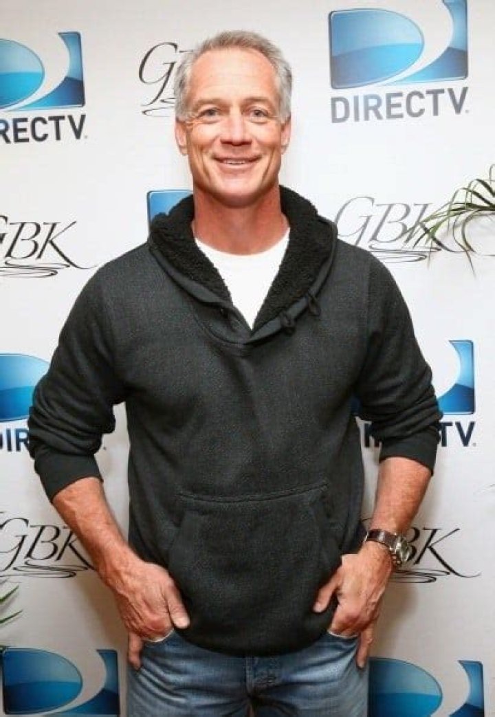 daryl johnston net worth