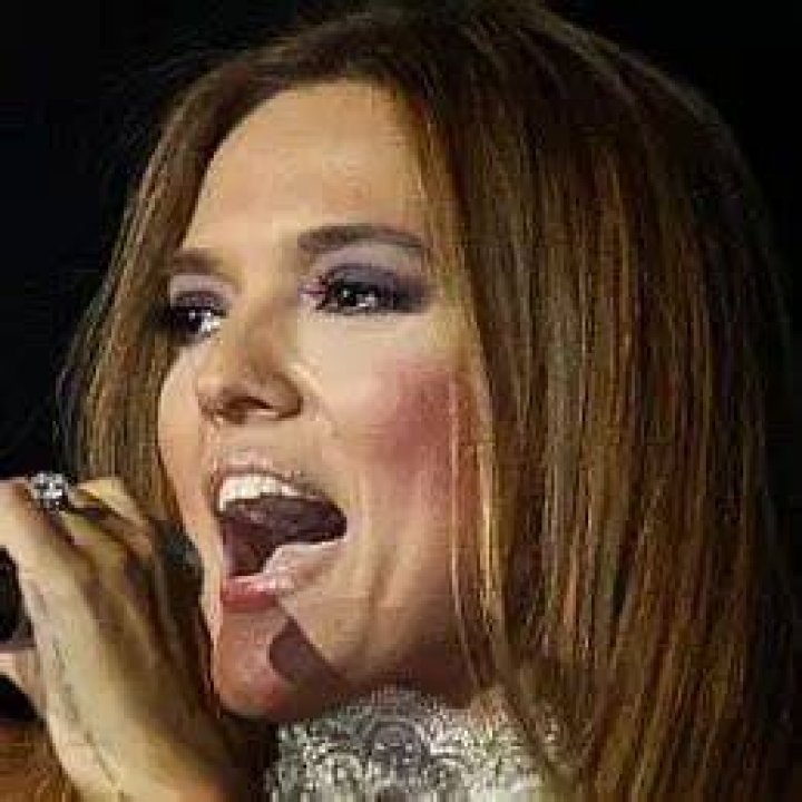 Demet Akalin Net Worth