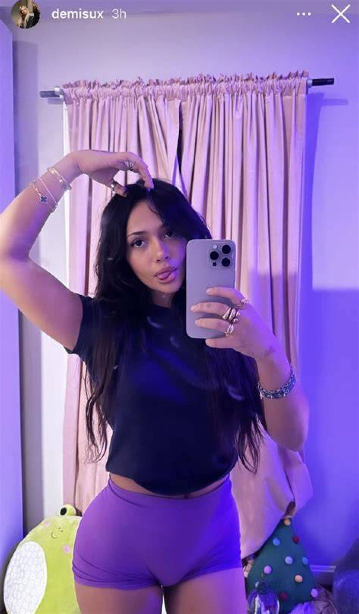 Demisux onlyfans