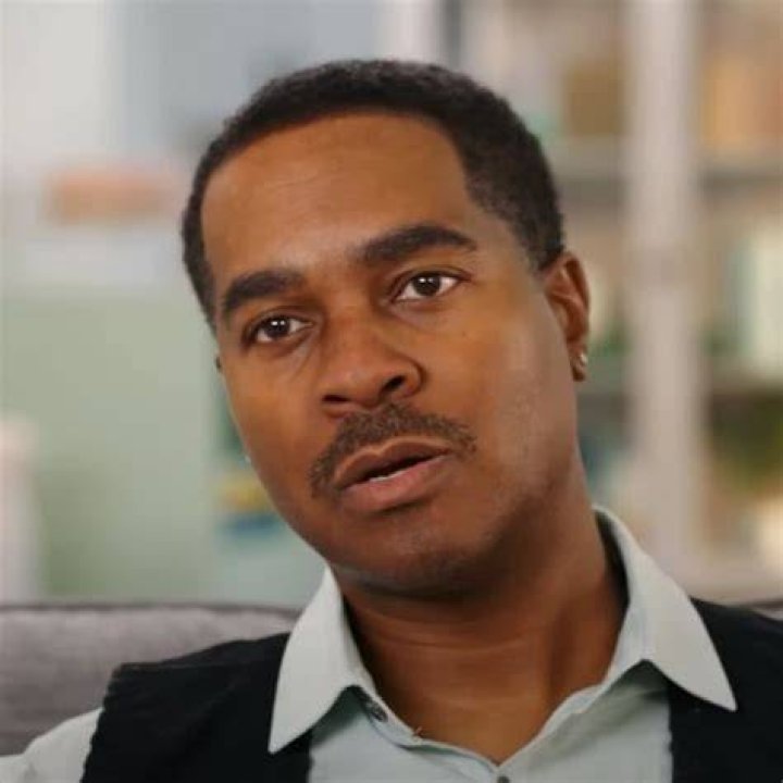 Deon Kipping Net Worth