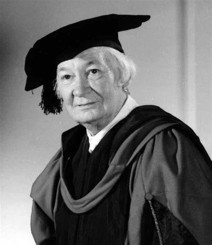 Dorothy Hill