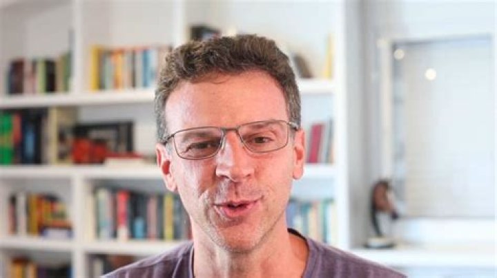 Eduardo Moreira