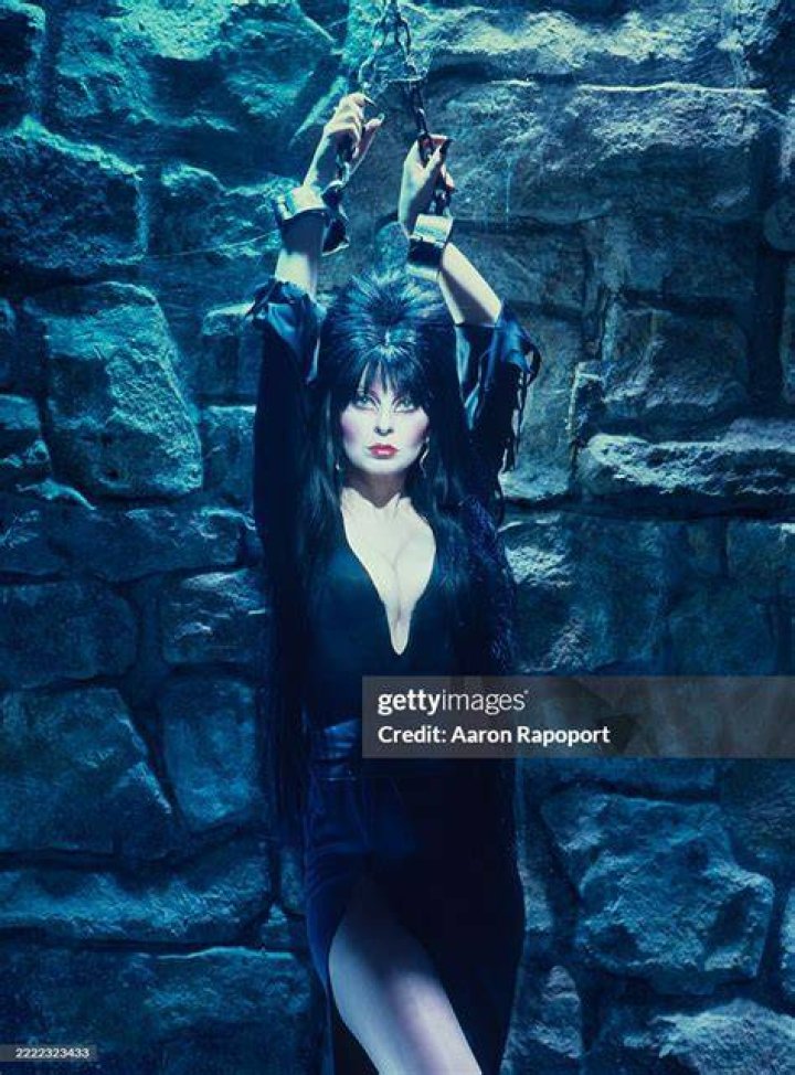 elvira cassandra