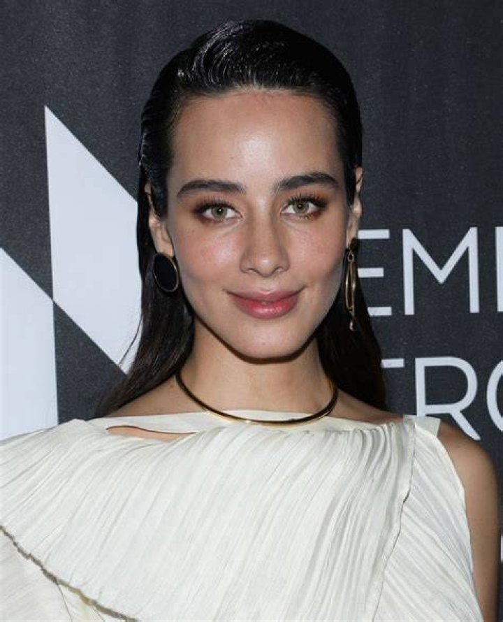 Esmeralda Pimentel Net Worth
