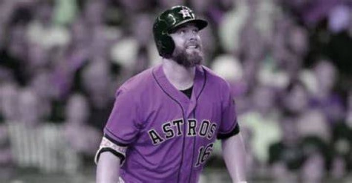 Evan Gattis Net Worth