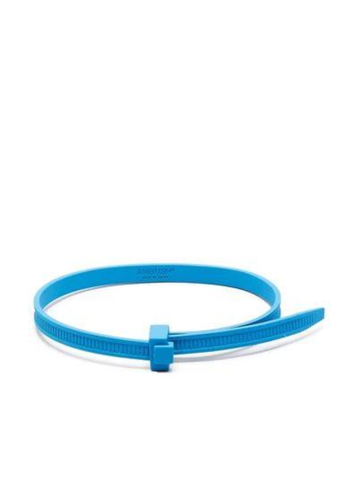 farfetch zip tie cover
