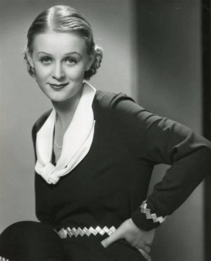 Gloria Stuart Gloria Stuart
