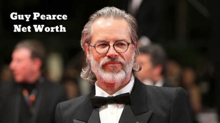 guy pearce net worth