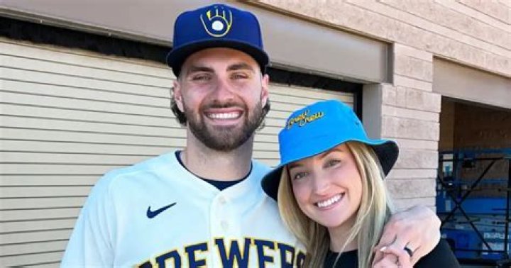 Haley Cruse Net Worth