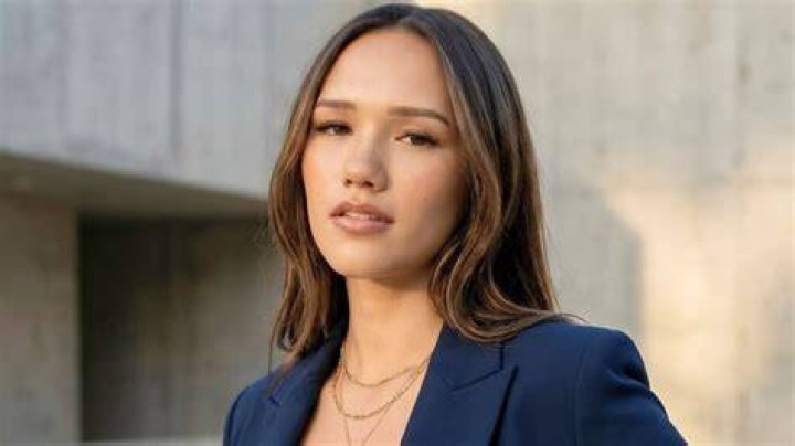 Hallie Aiono Net Worth 2024