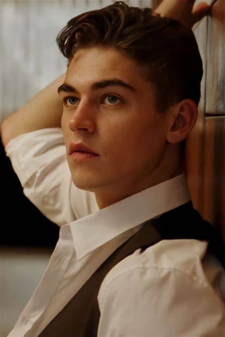Hero Fiennes Tiffin