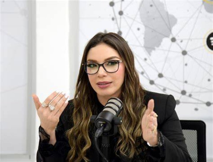 Hony Estrella