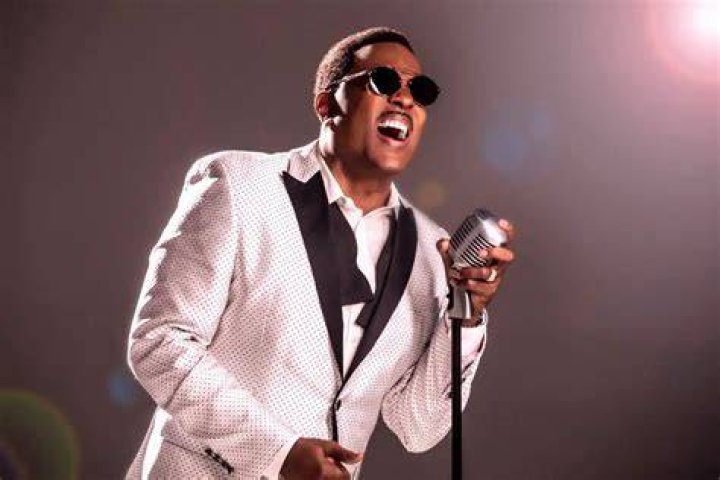 How Old Is The Singer