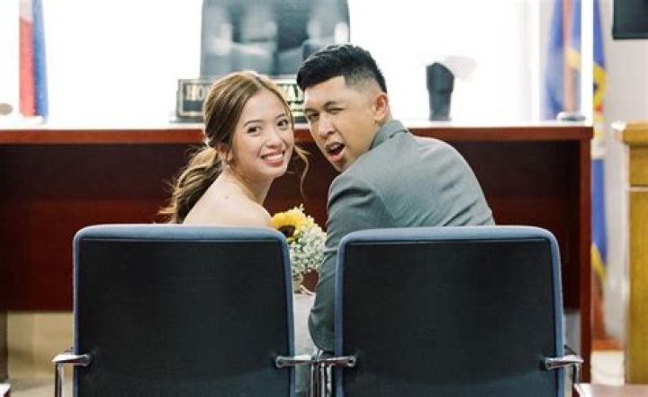 Is The PBA Forward Married Or Dating?