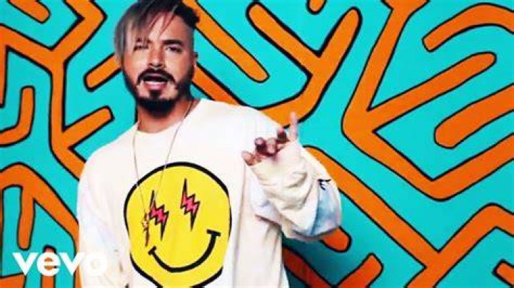 J Balvin, Willy William - Mi Gente ft. Beyoncé - most hype latin songs