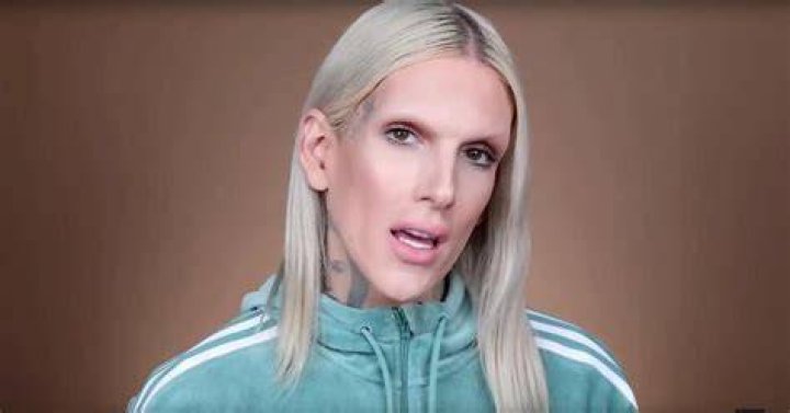 Jeffree Star Does a Complete 180 and Squashes James Charles Feud