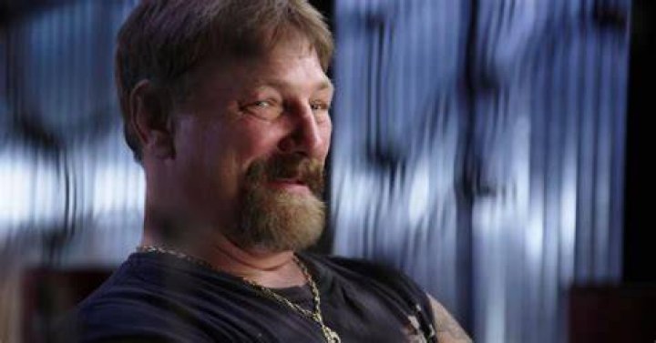 Johnathan Hillstrand Net Worth