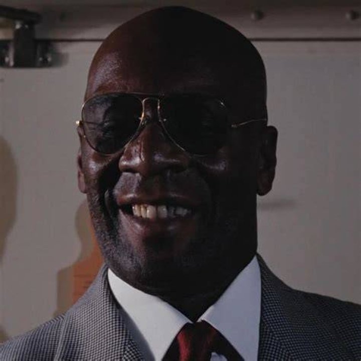 Julius Harris Net Worth