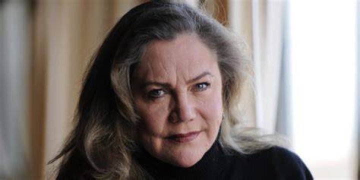Kathleen Turner Net Worth