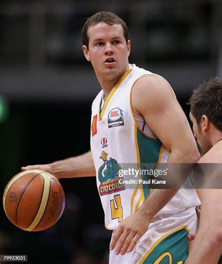 Kelvin Robertson