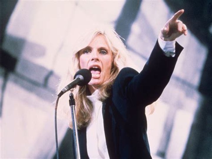 Kim Carnes