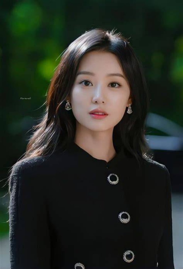 Kim JiWon