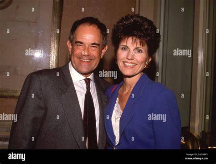 Laurence Luckinbill Net Worth 2024