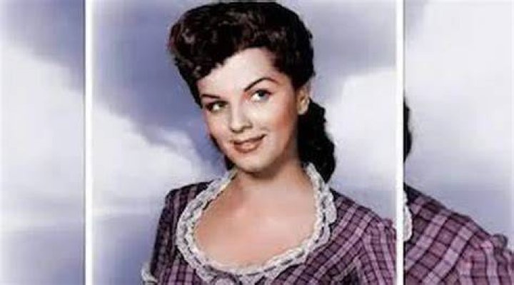 Lisa Gaye Net Worth