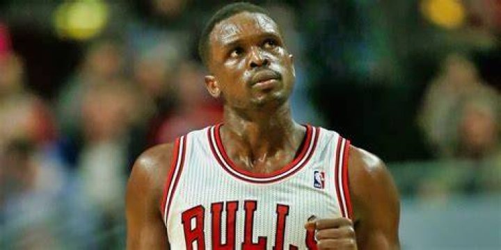 Luol Deng Wrestling Luol Deng Wrestling