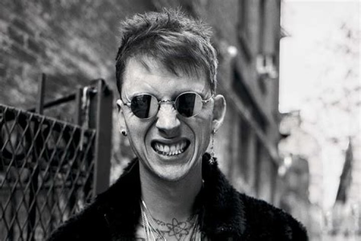 Machine Gun Kelly's Photo