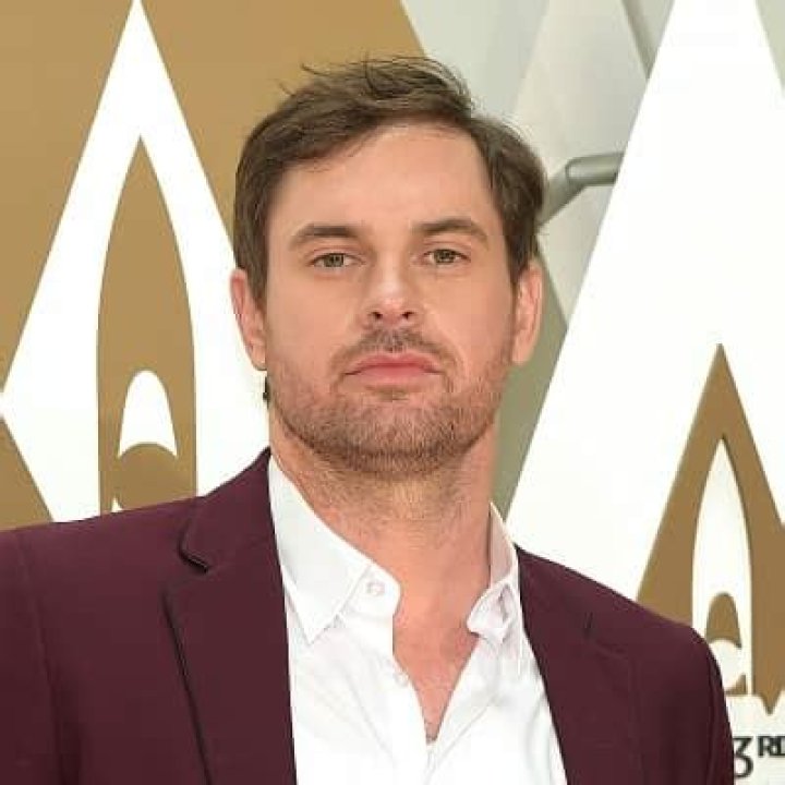 Matt Stell- Bio, Height, Net Worth, Girlfriend