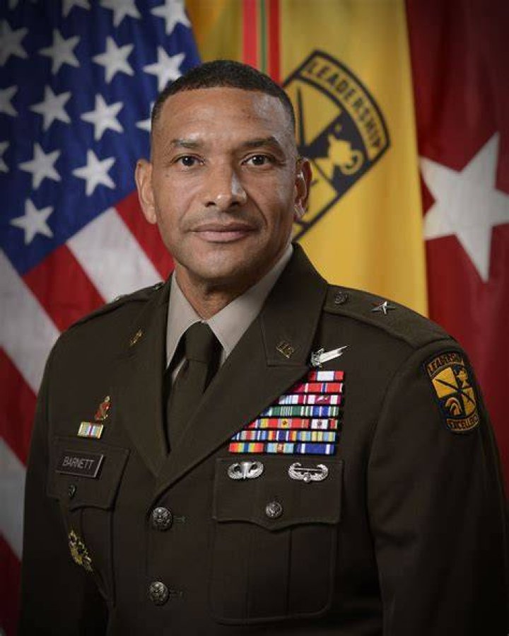 Maurice Barnett