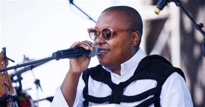 Meshell Ndegeocello Net Worth