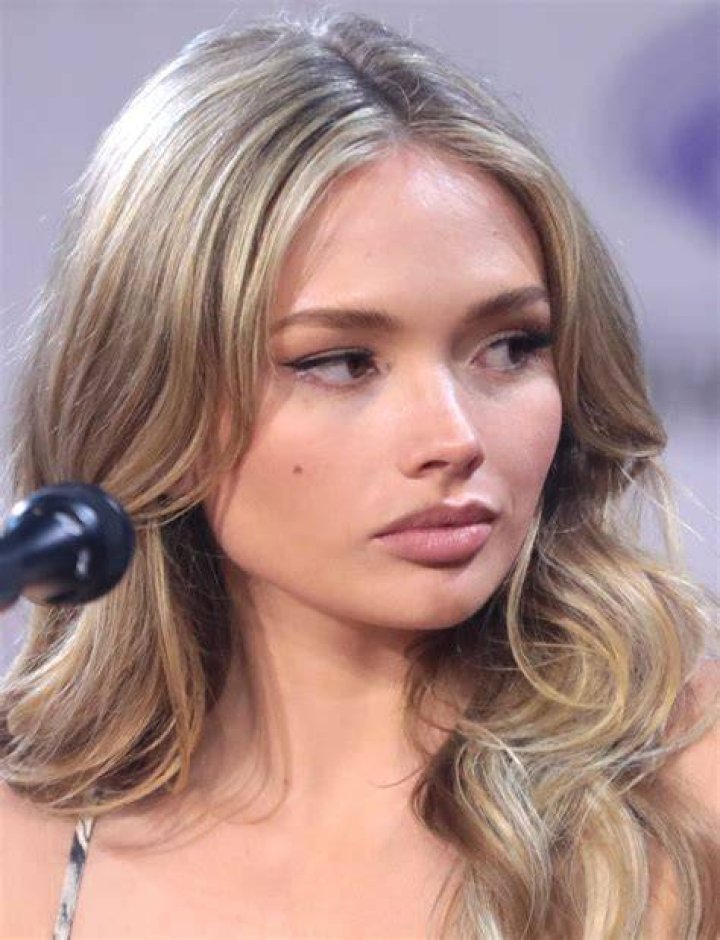 Natalie Alyn Lind Net Worth Natalie Alyn Lind Net Worth