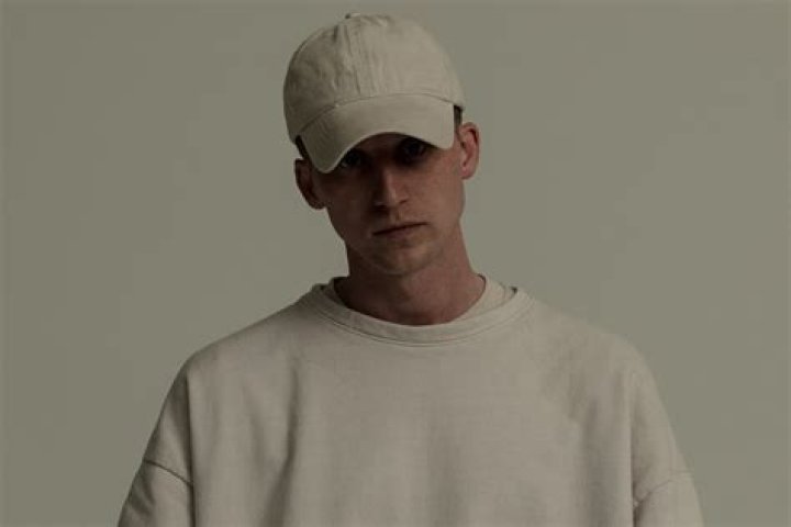 NF